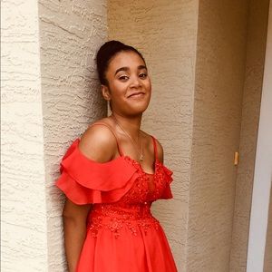 Meet your Posher, Madyson